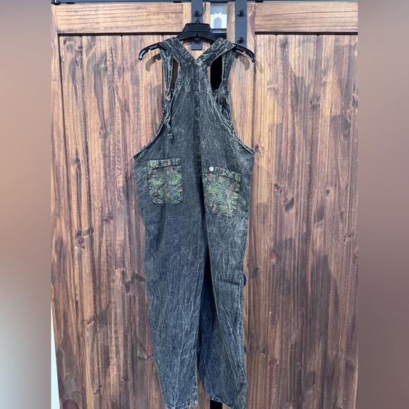 Mexicali Blues Women's Washed Olive Green Overalls Jeans - Picture 4 of 5